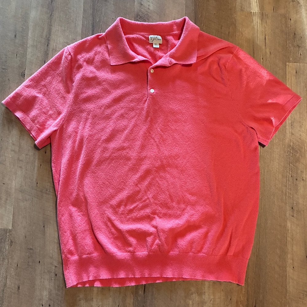 J. Crew Men’s Coral Short Sleeve Sweater.